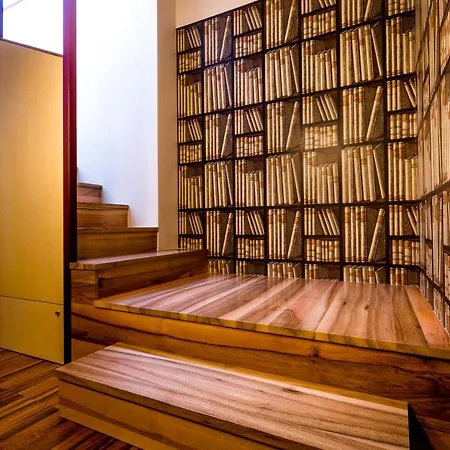 Апарт-отель Juvarrahouse Luxury 4*