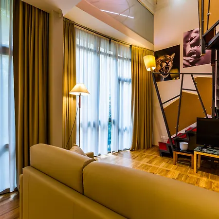 Апарт-отель Juvarrahouse Luxury