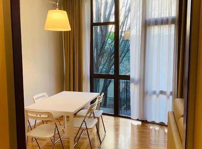 Juvarrahouse Luxury Апарт-отель 4*